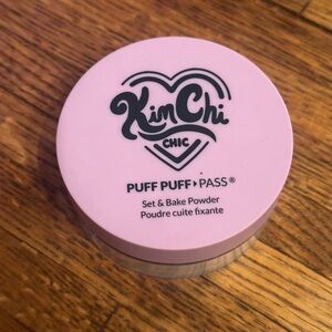 Kimchi Chic Beauty Puff Puff Pass Set & Bake Powder